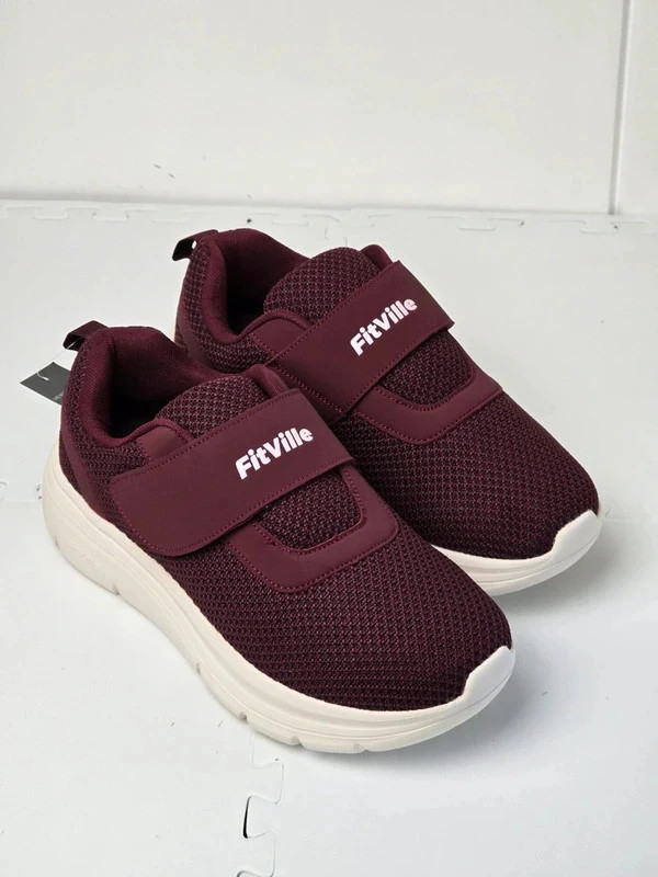 FitVille Women's Wide Trainers Lightweight Diabetic Shoes Adjustable Strap Comfortable Walking Sneakers for Swollen Feet