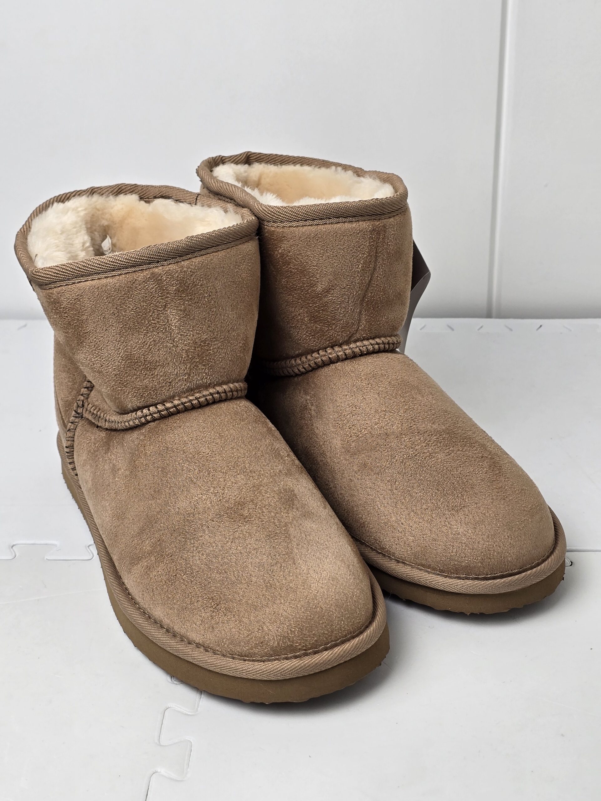 Zizor Women's Fuzzy Bootie Slippers with Memory Foam, Ladies Indoor Outdoor House Shoes