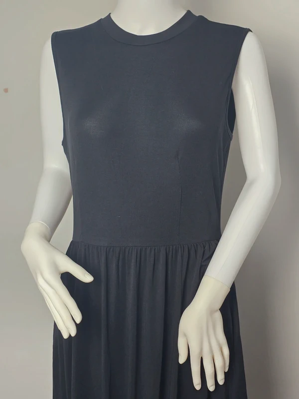 Women Summer Dress Sleeveless Pleated Round Neck Black