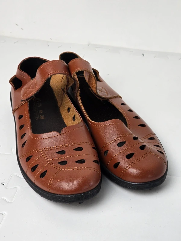 Girls Women Velvet Trim Low Heeled Shoes