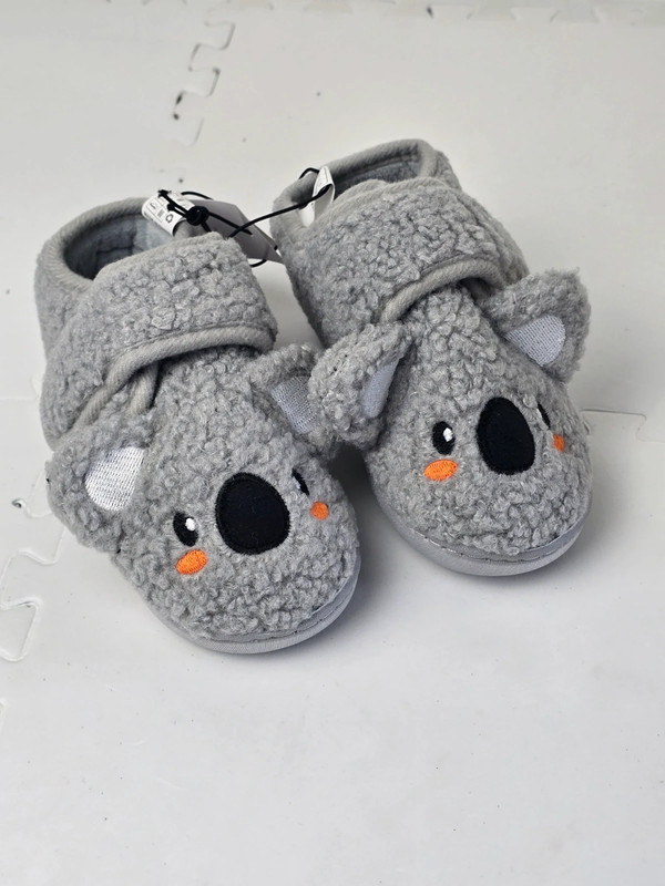 Kids Slippers Winter Boys Girls Non-Slip House Toddler Outdoor Cloud Slippers